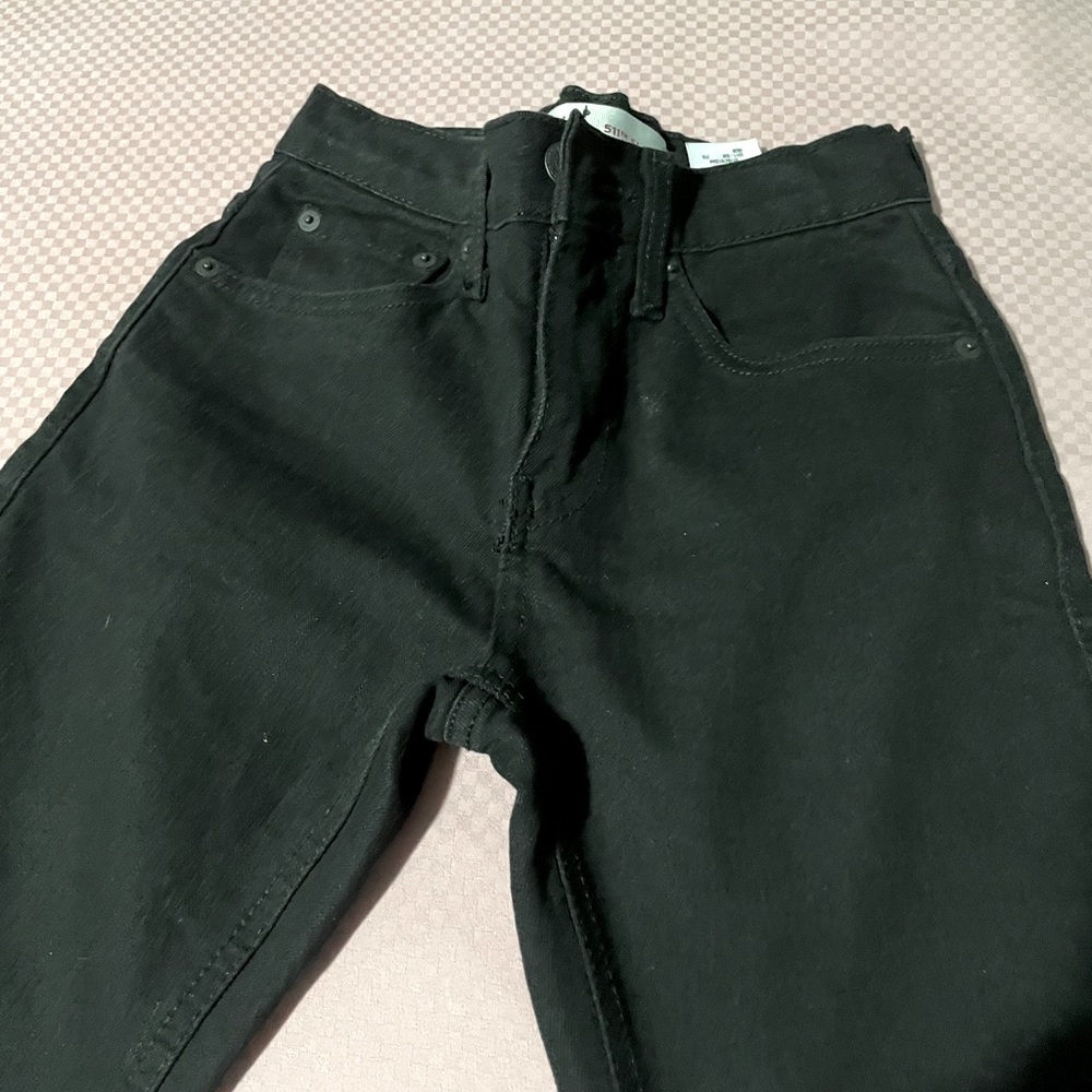 Black Levi’s jeans